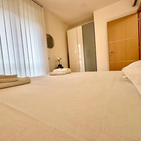 아파트 2 Bedrooms, Wifi, Airco Near Station By Kibilu Affitti Brevi 코모
